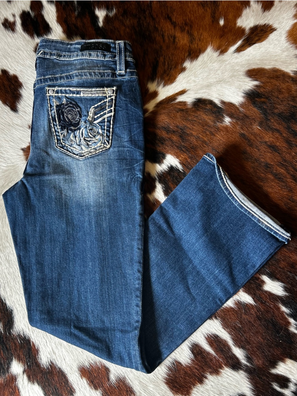 🌷 Vigoss Blue Boot Cut Jeans with Embroidered Back Pocket